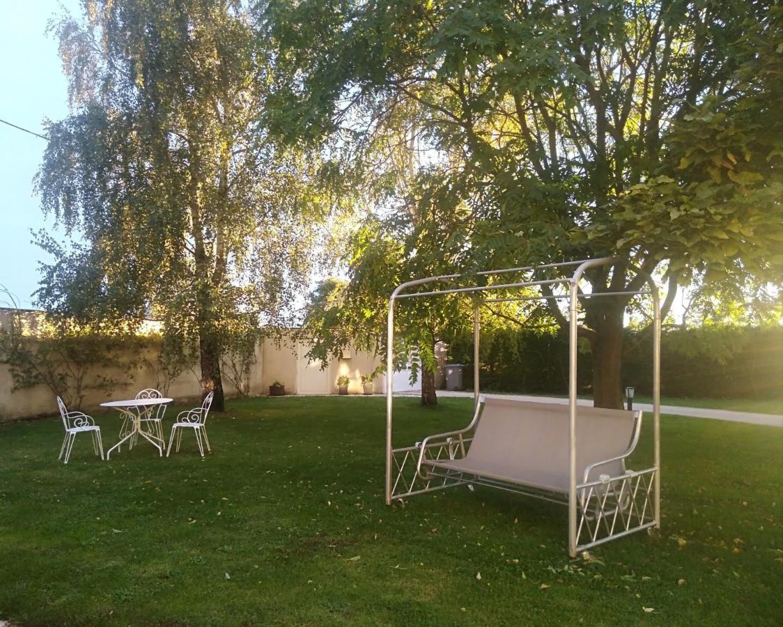 Gite Bressan Saint-Maurice-en-Riviere Exterior foto