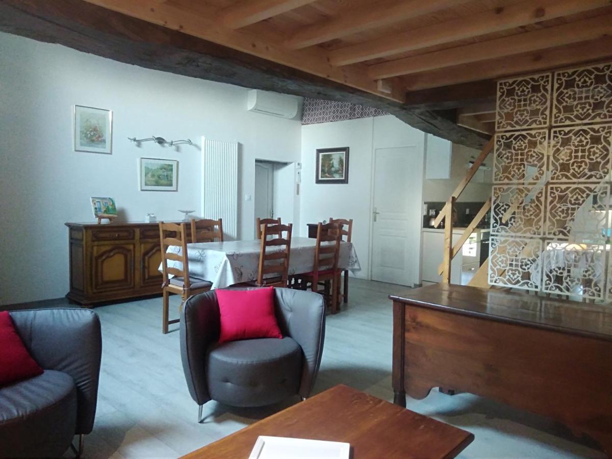 Gite Bressan Saint-Maurice-en-Riviere Exterior foto